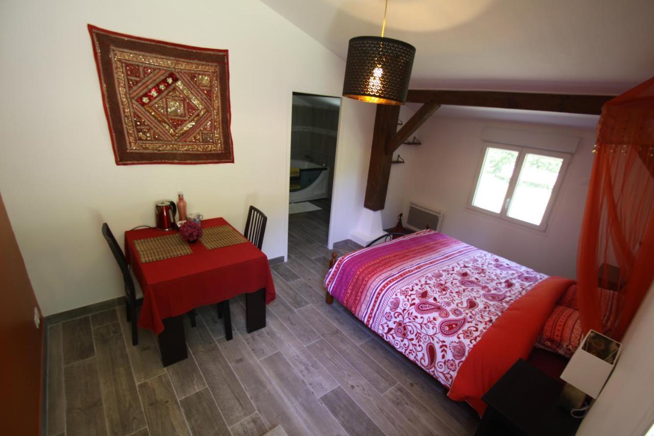 2 Coeurs 2 Landes Apartment Garrosse Exterior photo